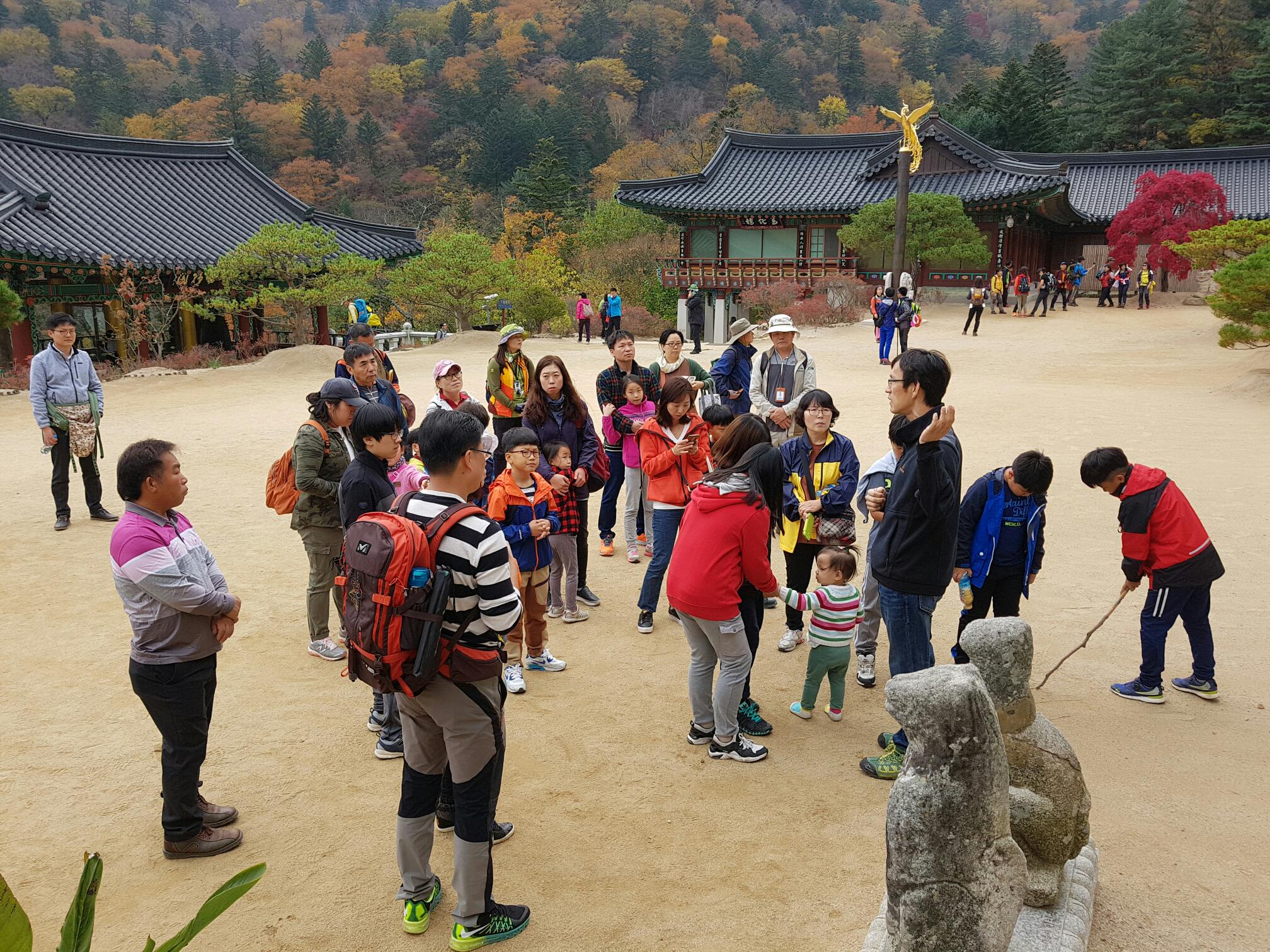 10월 온마을학교 - 학부모와 자녀가 함께하는 숲체험 문화재 답사 사진
